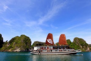 Bhaya Cruise Halong Bay