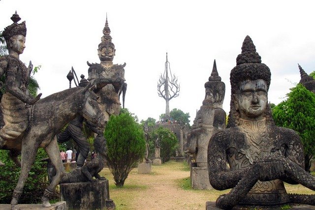 Laos Buddha Park