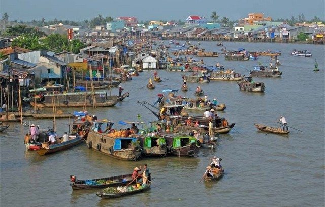 CaiRang Floating market