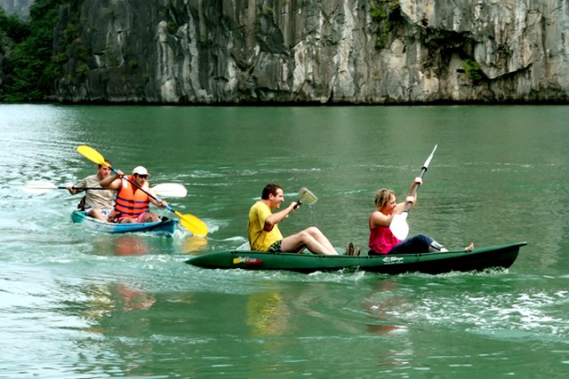 Caravella cruises kayaking
