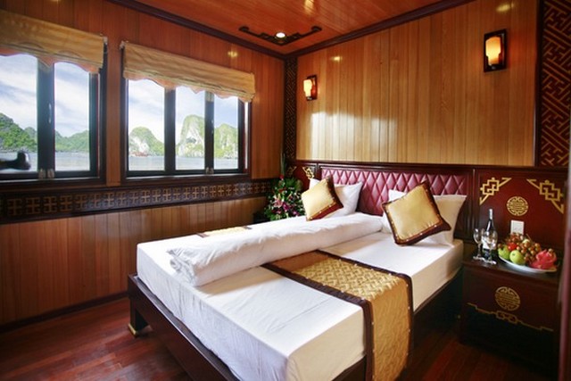 Golden Lotus Cruise Cabin