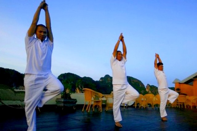 Golden Lotus Cruise Taichi