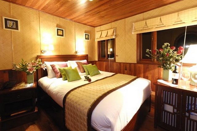 Indochina Sails Cruises Room 