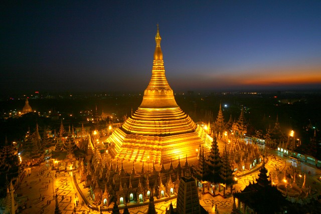 Myanmar_shwedagon_pagoda