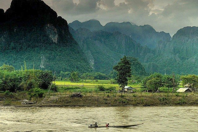 Laos Nam Song river