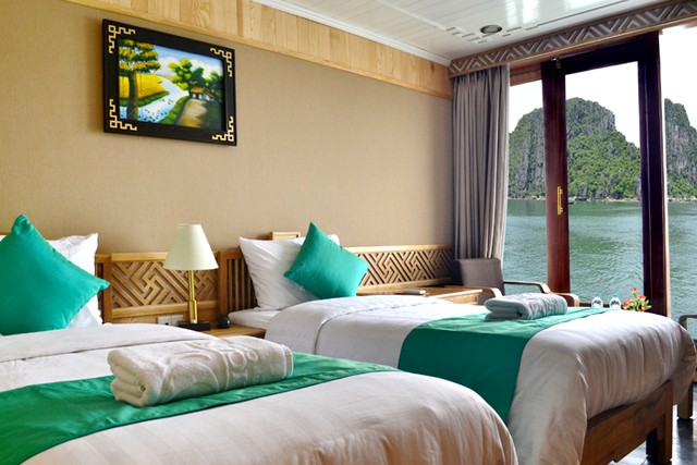 Pelican Cruise Cabin