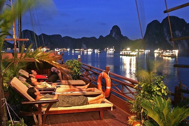 Phoenix Cruises Relax on board