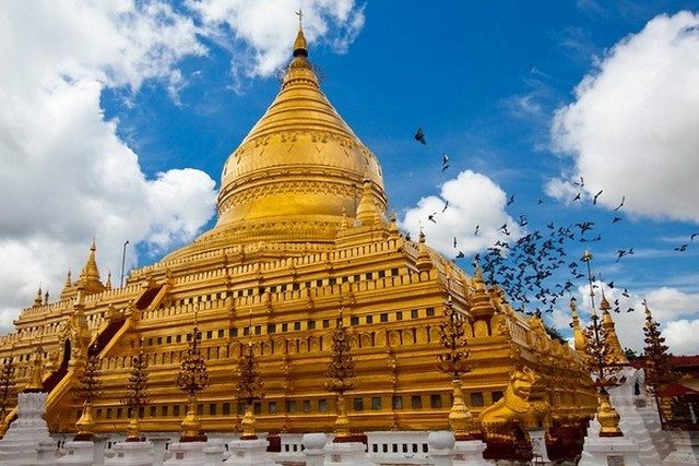 Myanmar Shwezigon temple