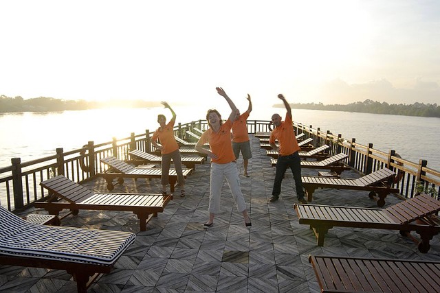 Mekong Eyes Cruise Tai chi