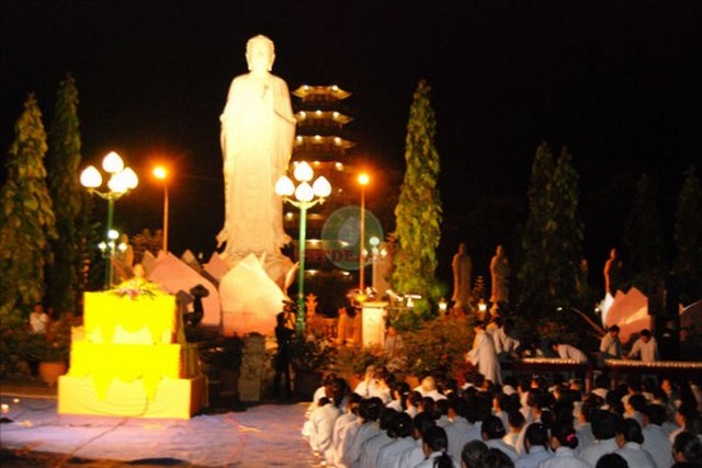 The oldest Pagoda: Linh Son Co Tu Pagoda