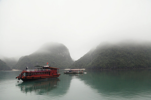 Lan Ha Bay - Ha Long 