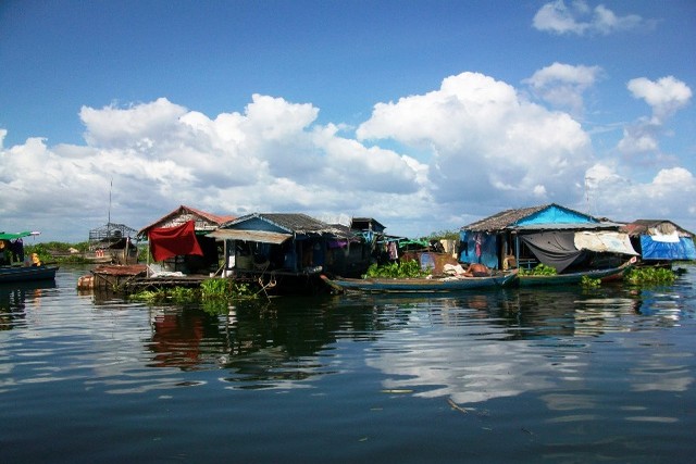 Chong Kneas Floating Village - cambodia day trips