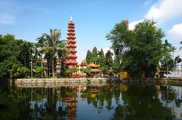 Tran Quoc Pagoda - Ha Noi