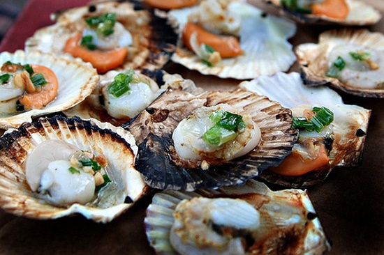 Enjoy fresh seafood in Mui Ne