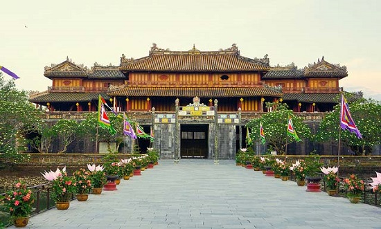 The Citadel in Hue is one of amazing things to do and see in Hue
