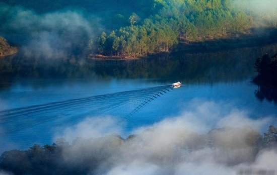 Tuyen Lam lake in Dalat 