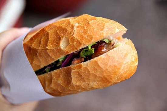 Banh Mi vietnam is one of the must-try street food in Saigon