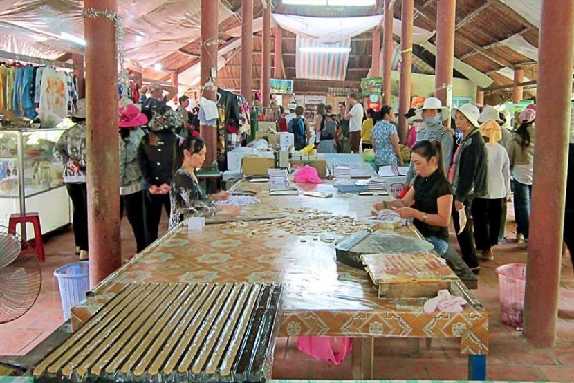 Coconut candy workshop