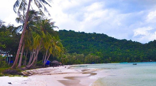 Truong beach in Phu Quoc island