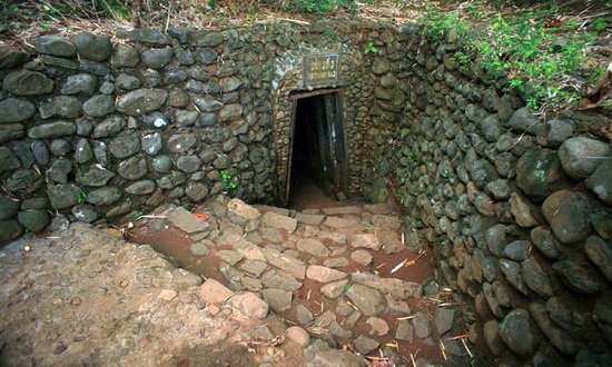 Vinh Moc tunnels in Hue
