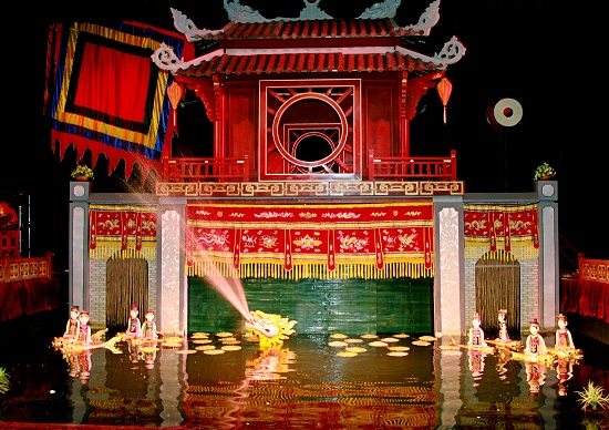 Amazing water puppet show in Ho Chi Minh city