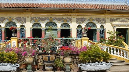 binh thuy ancient house in can tho, vietnam 1