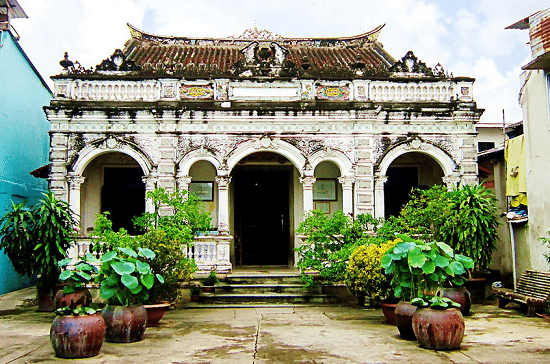 Huynh Thuy Le is one of the ancient houses in Mekong Delta, Vietnam