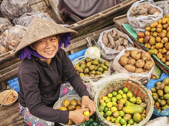 Vietnamese people is beautiful and friendly