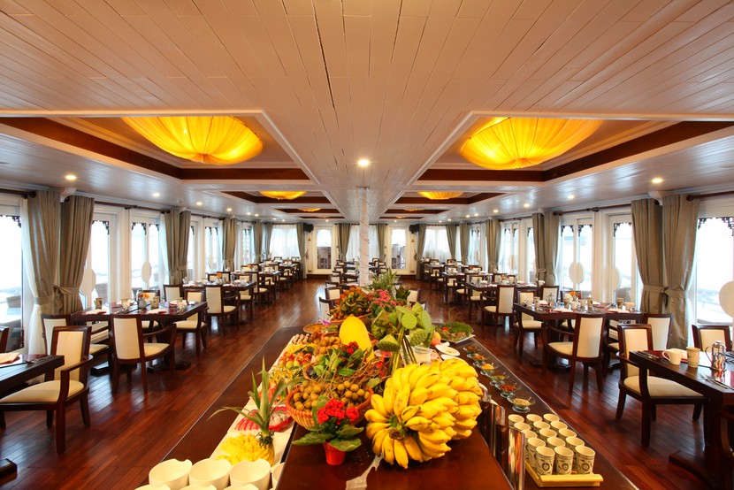 Au Co Cruise Halong Bay Restaurant