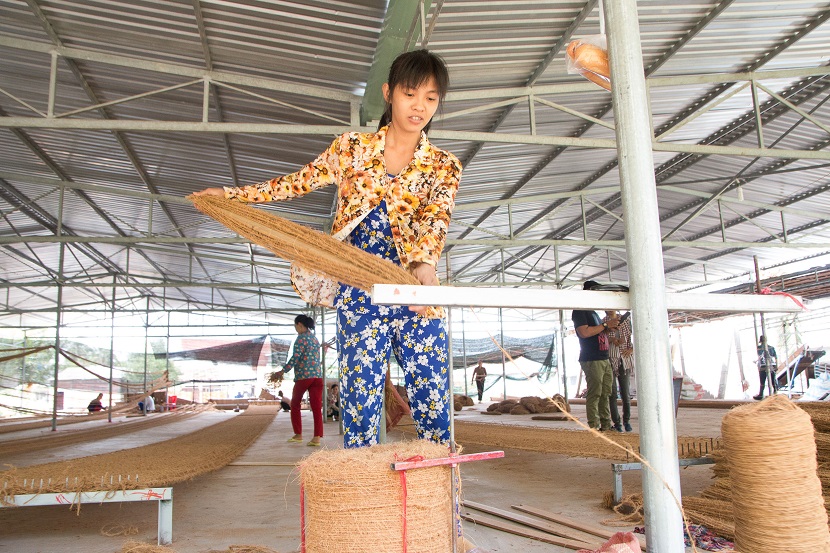 Ben Tre - coconut fiber handy workshop