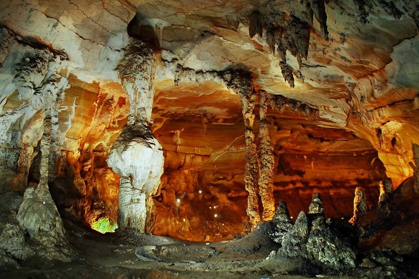 Bi Ky cave 