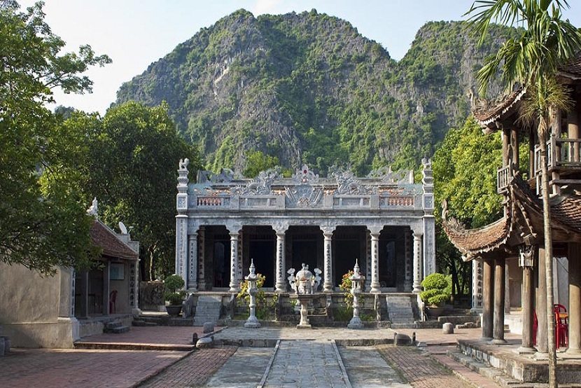 Hoa Lu ancient capital of Viet Nam