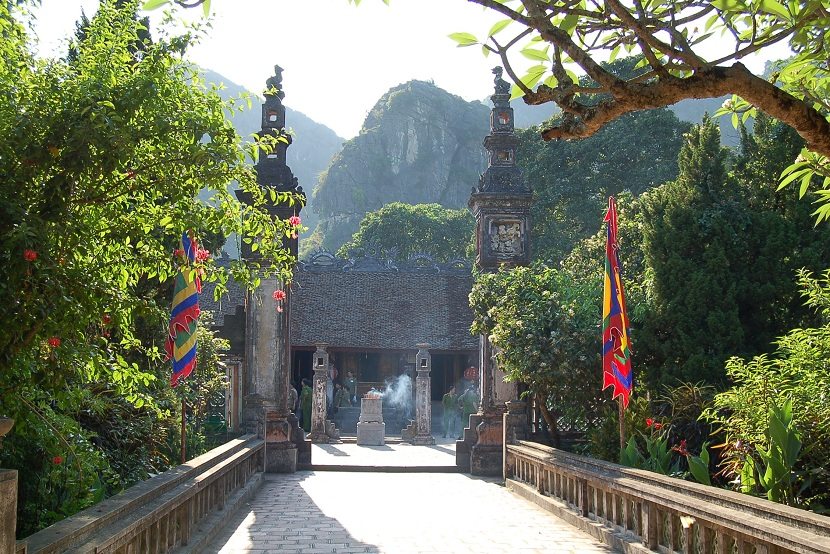 Hoa Lu Tam Coc - Ninh Binh