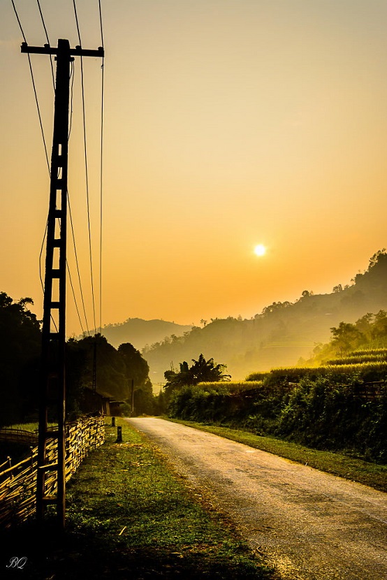 Hoang Su Phi trekking 