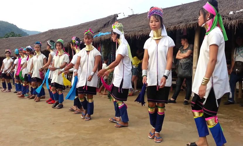 Karen Long neck Village, Thailand