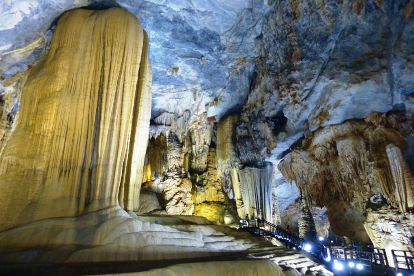 Paradise Cave 