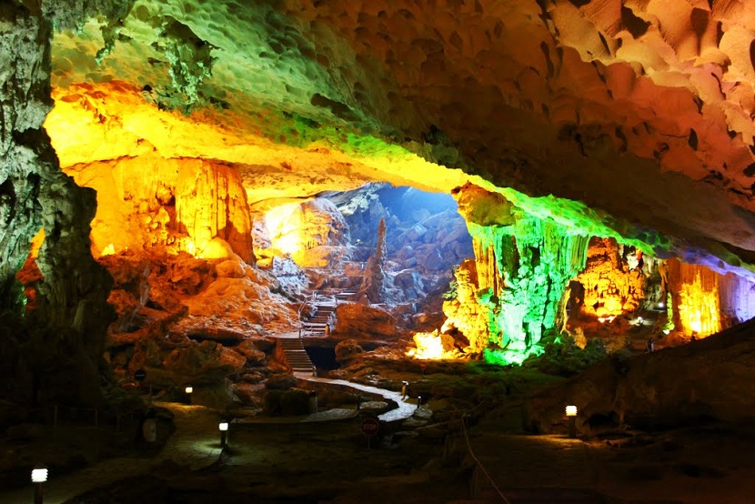 Sung Sot cave