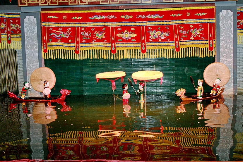 Thang Long water puppet 