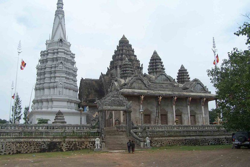 Wat Phnom Temple