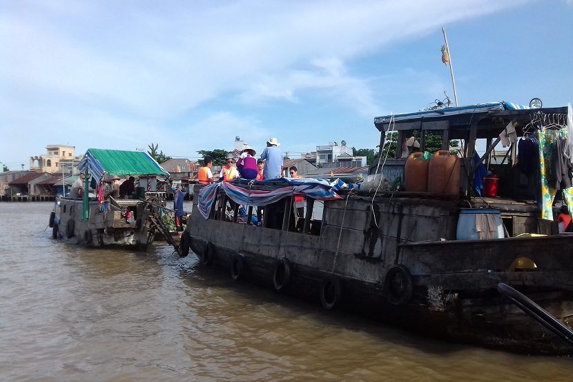 cai rang floating market