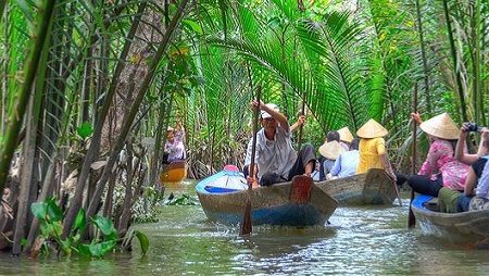 One recommended itinerary to the Mekong Delta for 2 days