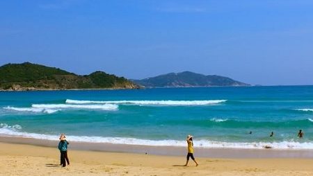 beautiful beaches in Ninh Thuan