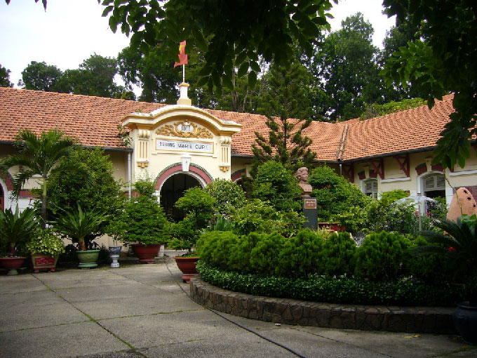 What to see in Saigon: High Schools with French Colonial Architecture