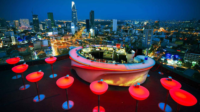 Top 10 Saigon rooftop bars to hang out