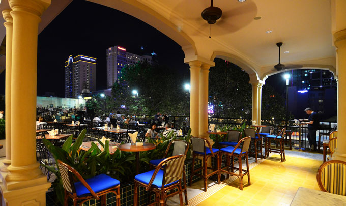 Rex Hotel – Rooftop Garden Bar