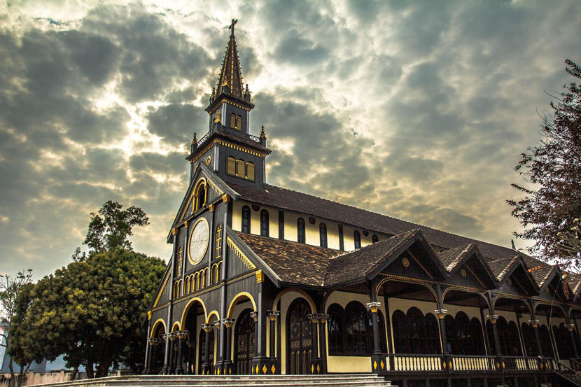 Wooden Church, Kon Tum