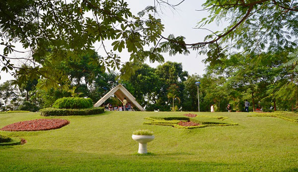 Nghia Do Park