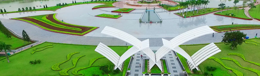 Green parks to relax in the heart of downtown Hanoi