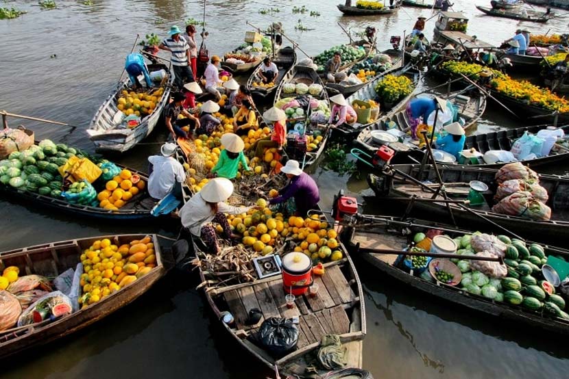 cai-be-floating-market-2