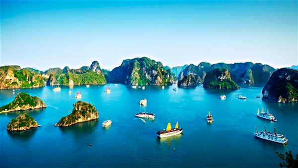 7 Best Places worth Visiting in Northern Vietnam: Ha Long Bay